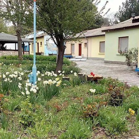 Campsite Raiski Kat *